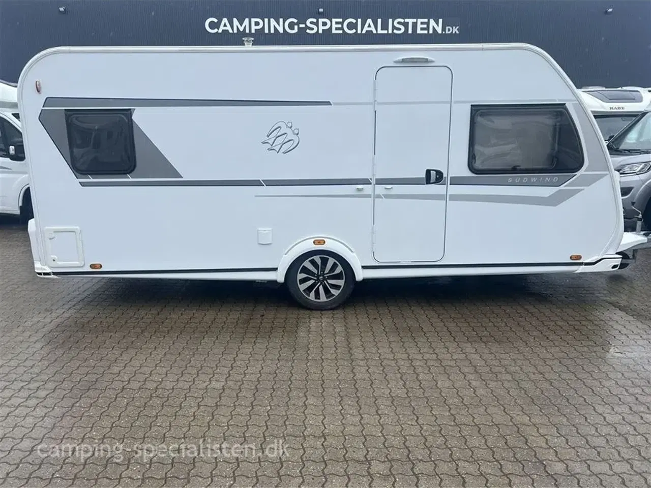 Billede 1 - 2020 - Knaus Südwind 500 UF   2020 Knaus Südwind 500 UF - se den nu hos Camping-Specialisten.dk