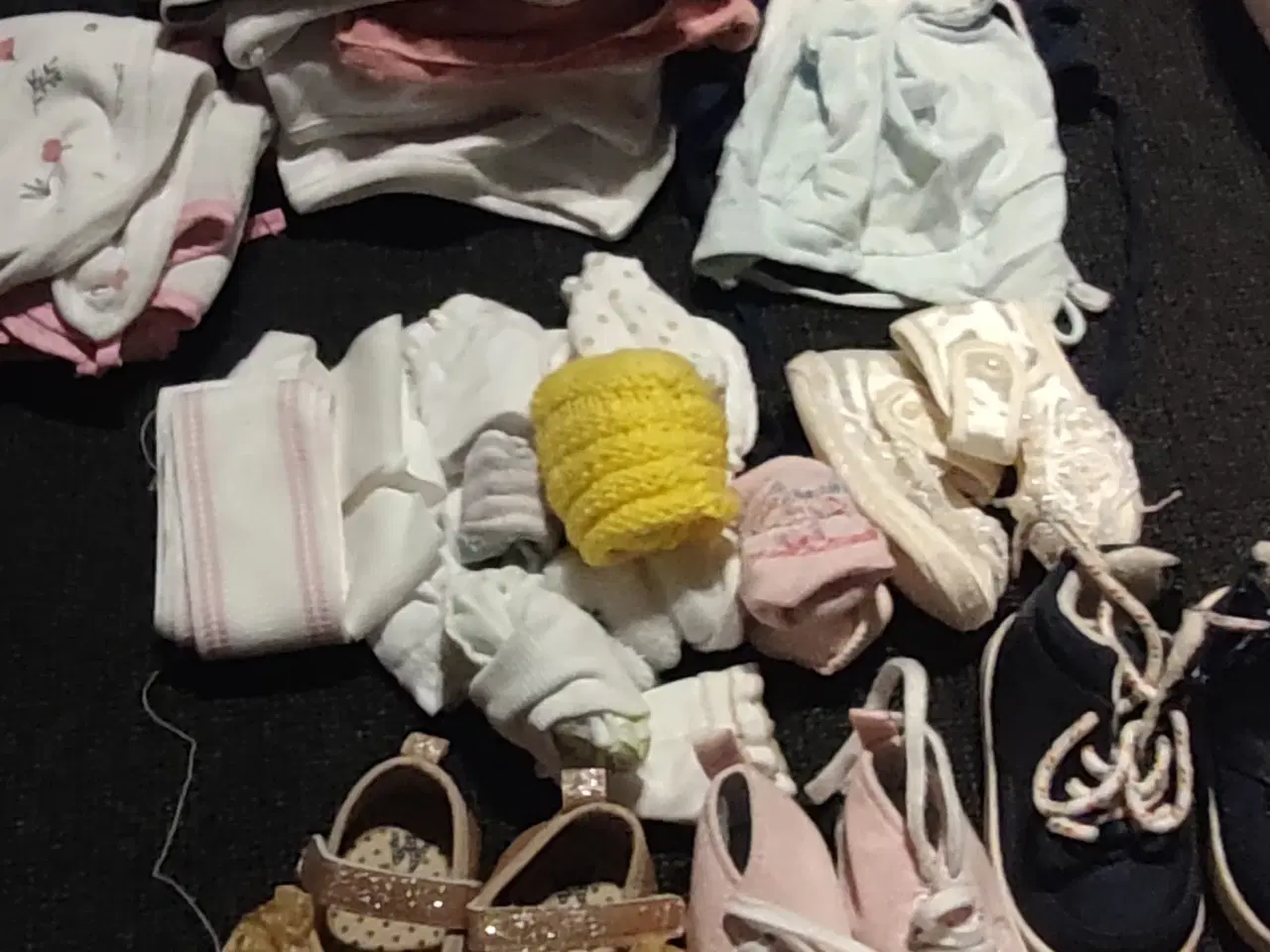Billede 7 - Babytøj fra 0 - 7 måneder 