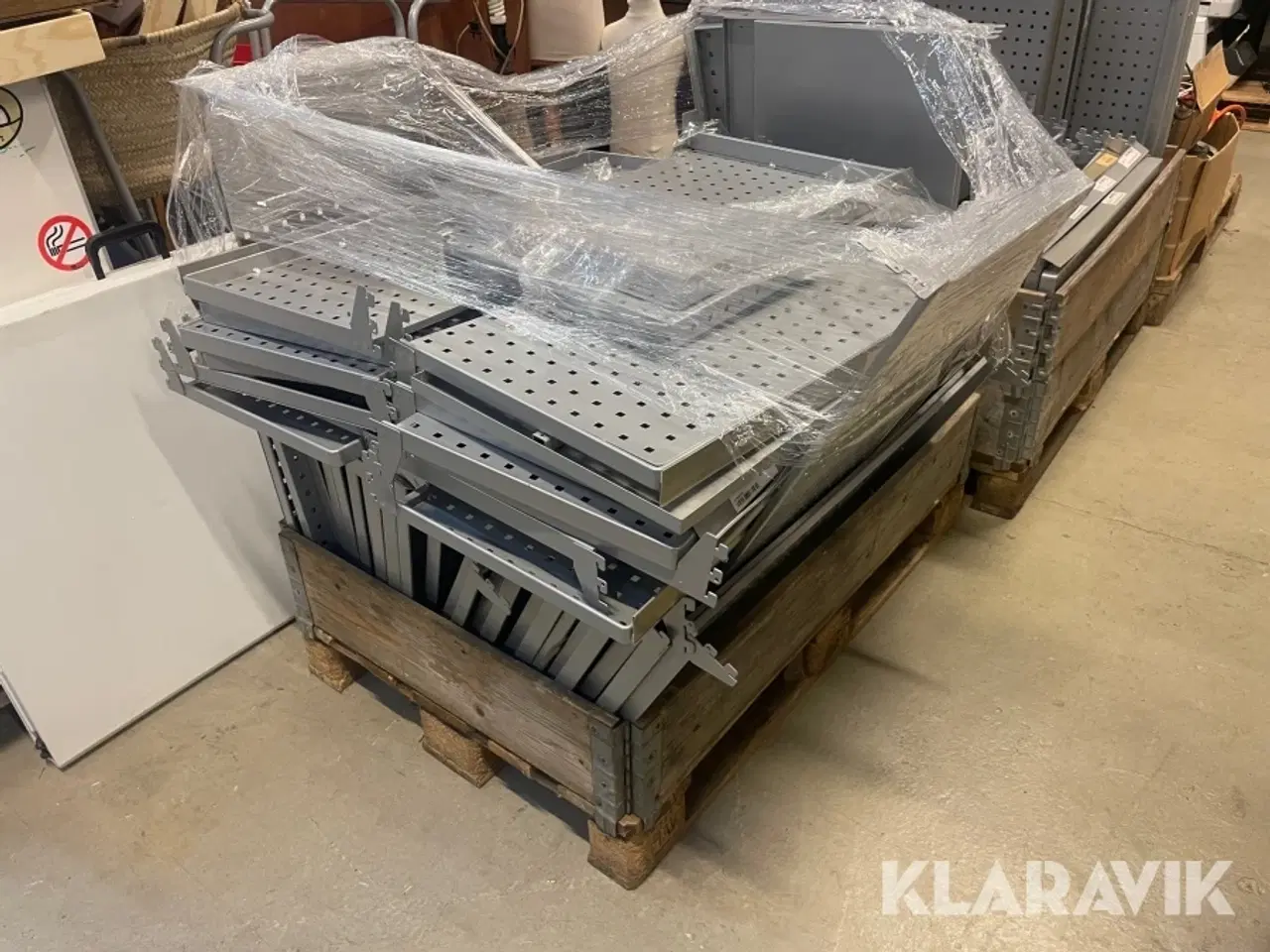 Billede 4 - Butiks inventar