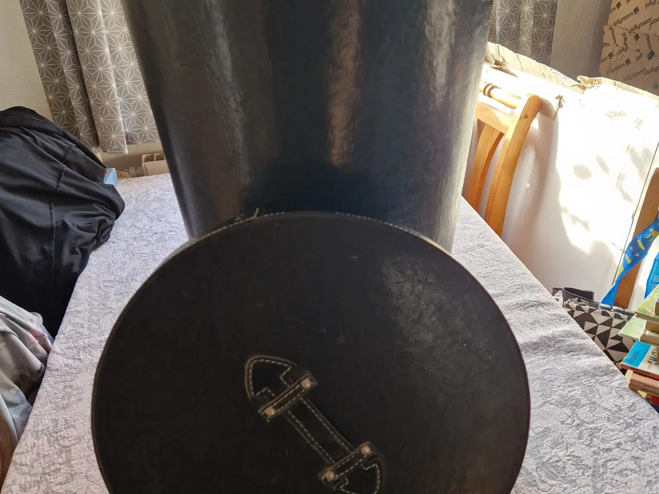 Billede 1 - lækker vasketøjs spand