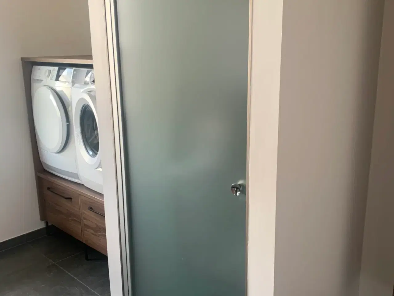 Billede 1 - NY SCANBAD MATCH BRUSEDØR FROSTED 88 CM