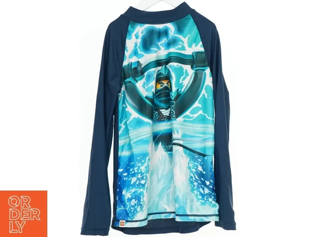 Billede 1 - Børne UV-bluse med LEGO Ninjago design fra H&M (str. 140)