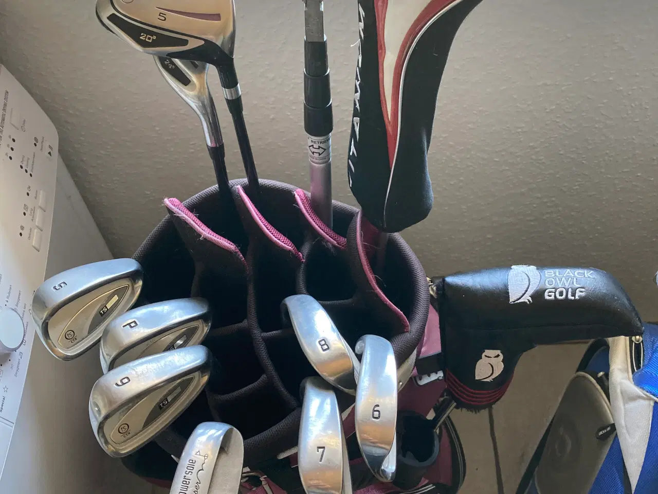 Billede 2 - Golfsæt med bag