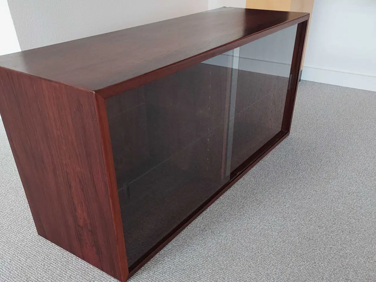 Billede 8 - Poul Cadovius reol, 19 hylder&glasskab