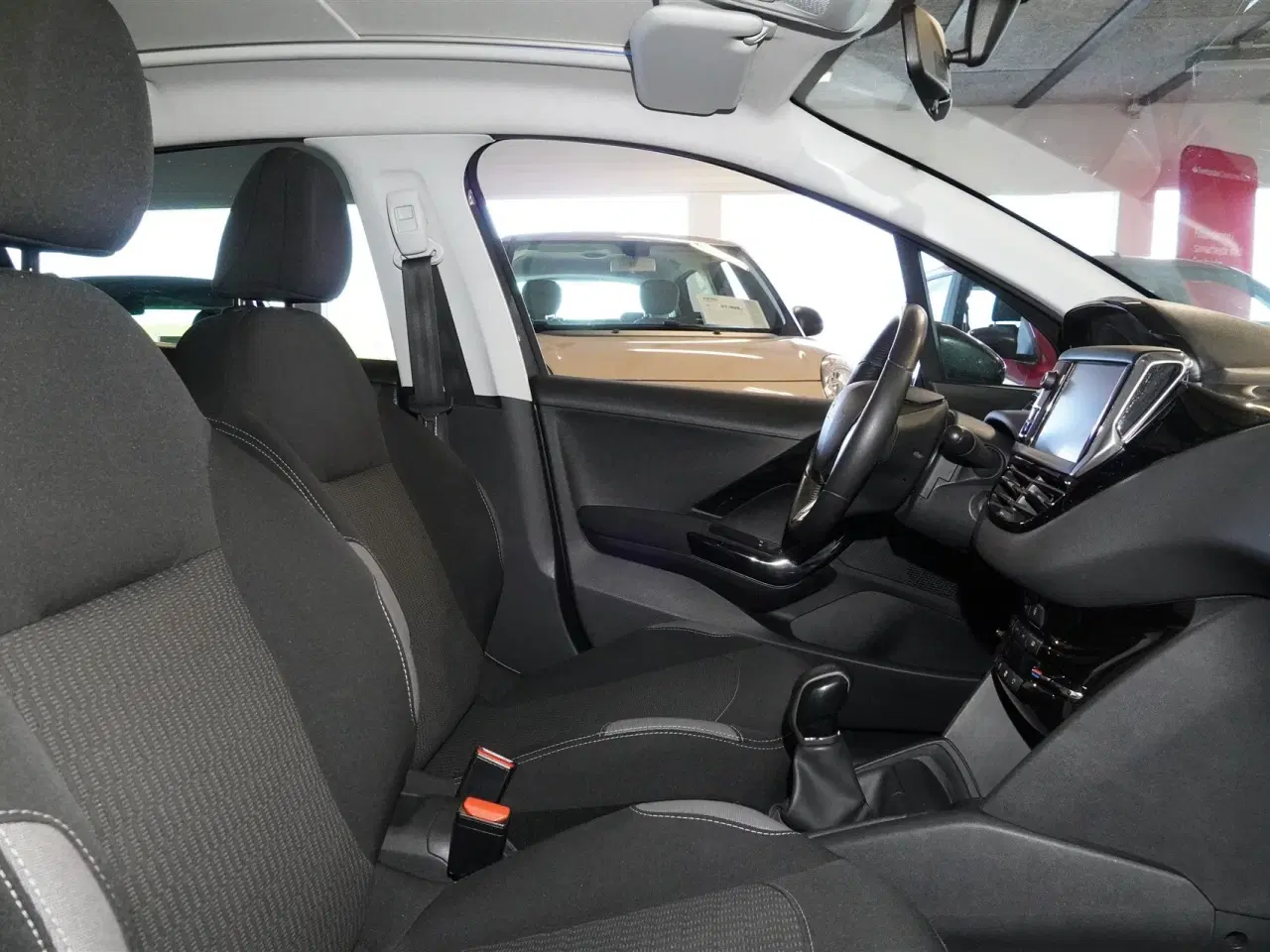 Billede 10 - Peugeot 208 1,6 BlueHDi Envy 100HK 5d