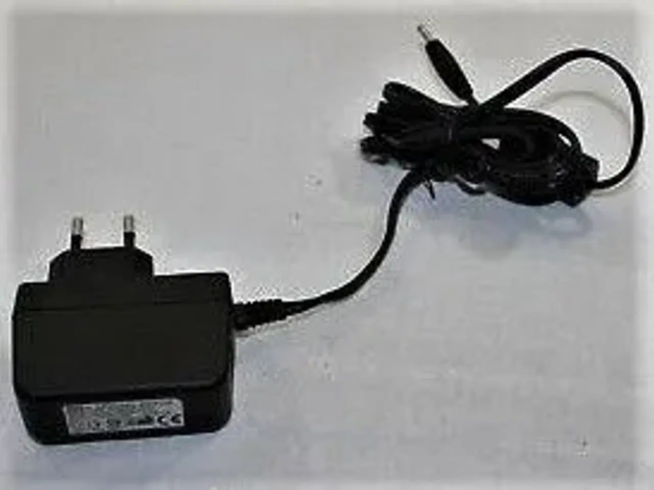 Billede 1 - Strømforsyning AC/DC Adapter DVE 10V 1.0A