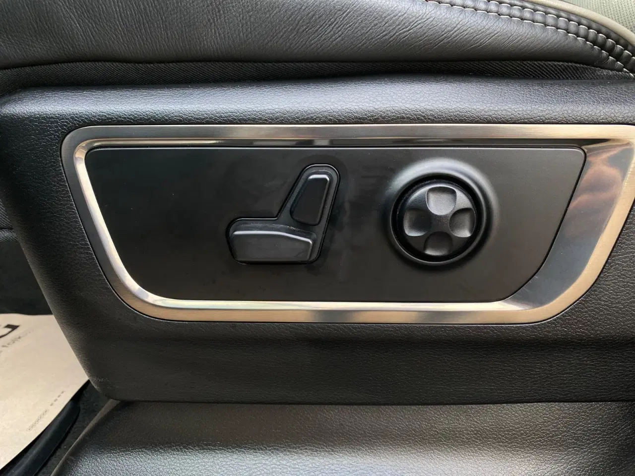 Billede 21 - Dodge RAM 1500 5,7 V8 Hemi Limited Night aut.