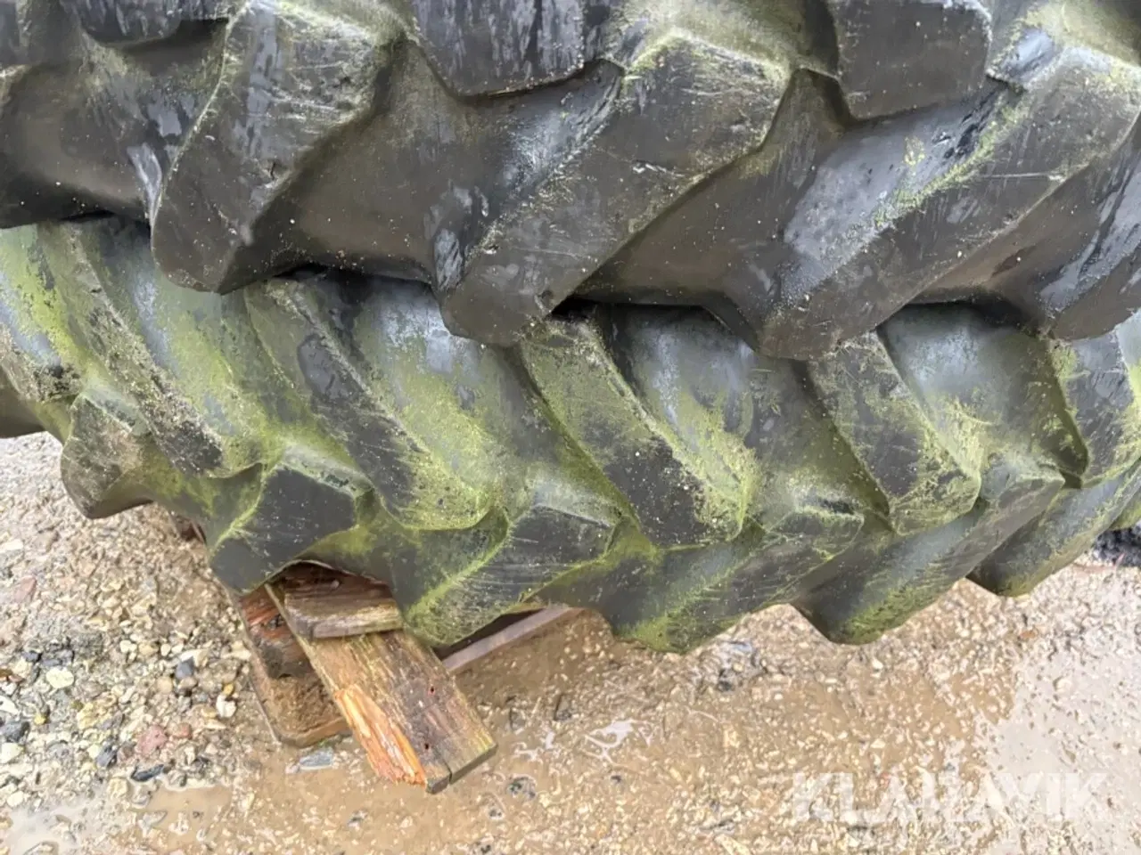 Billede 7 - Landbrugsdæk Titan 320/80R42 TT49V - 2 styk