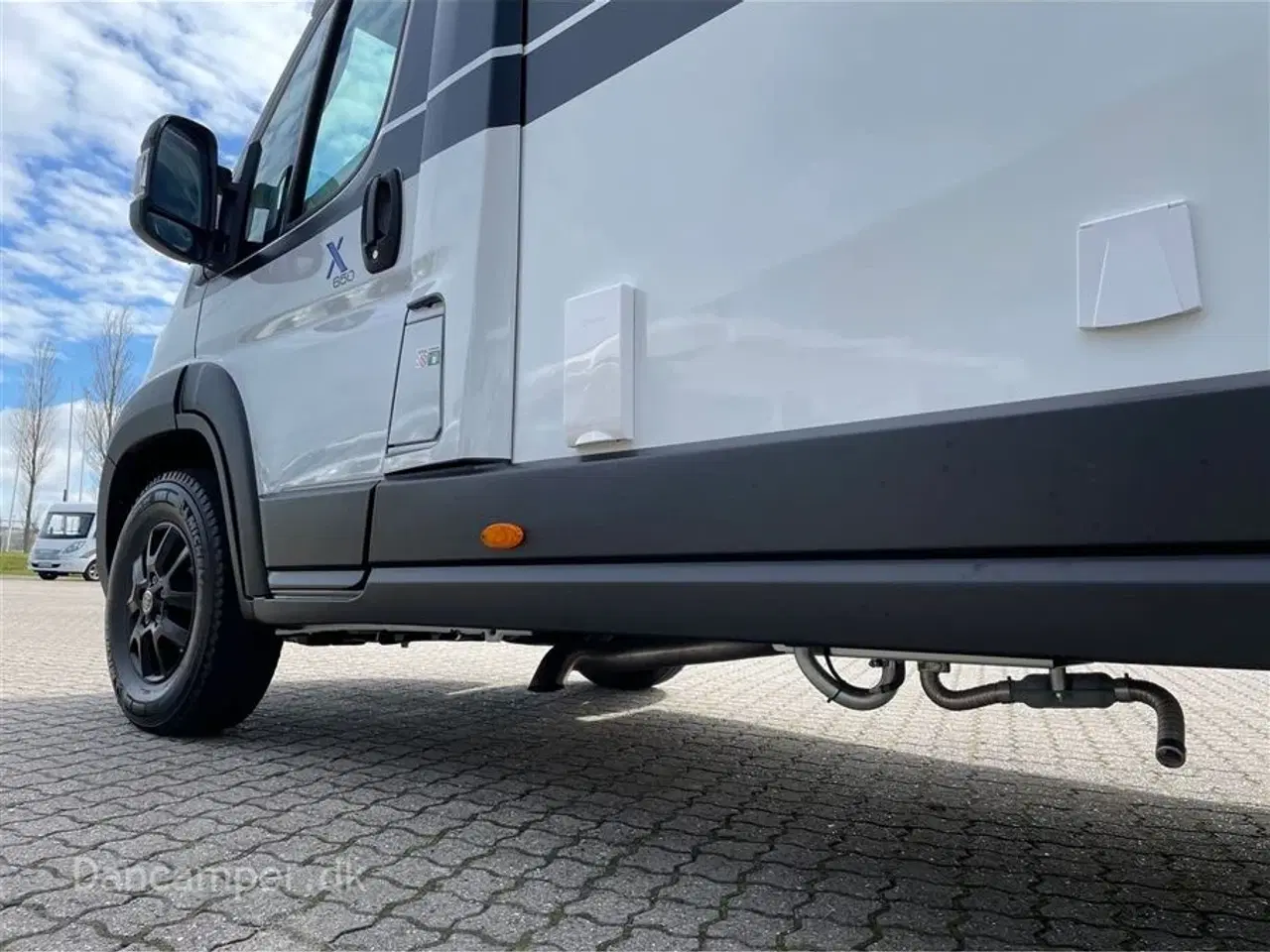 Billede 31 - 2024 - Chausson X650 Exclusive line   TILBUDSPRIS kr. 924.900,- SPAR kr. 25.000,- Stor Lounge og siddegruppe, sænkeseng, stor garage, Artic-, Connect-, Tilbehørs- og Safetypakke,