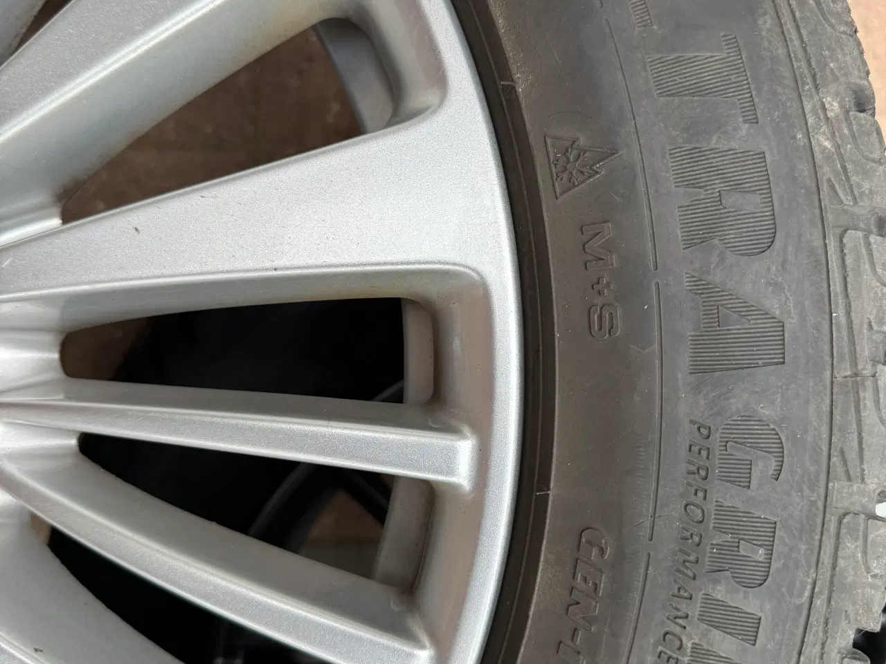 Billede 4 - Fælge Opel granland med gode godkendte vinterdæk