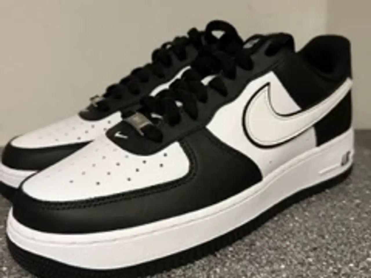 Billede 1 - nike air force 1 low 07 panda