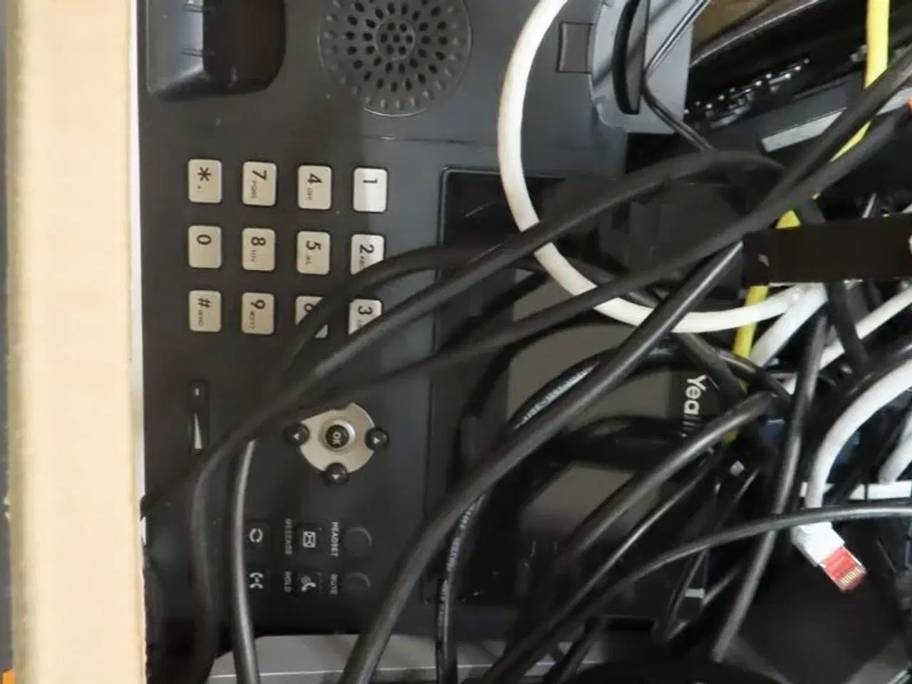 Billede 3 - Kasse med diverse elektronik