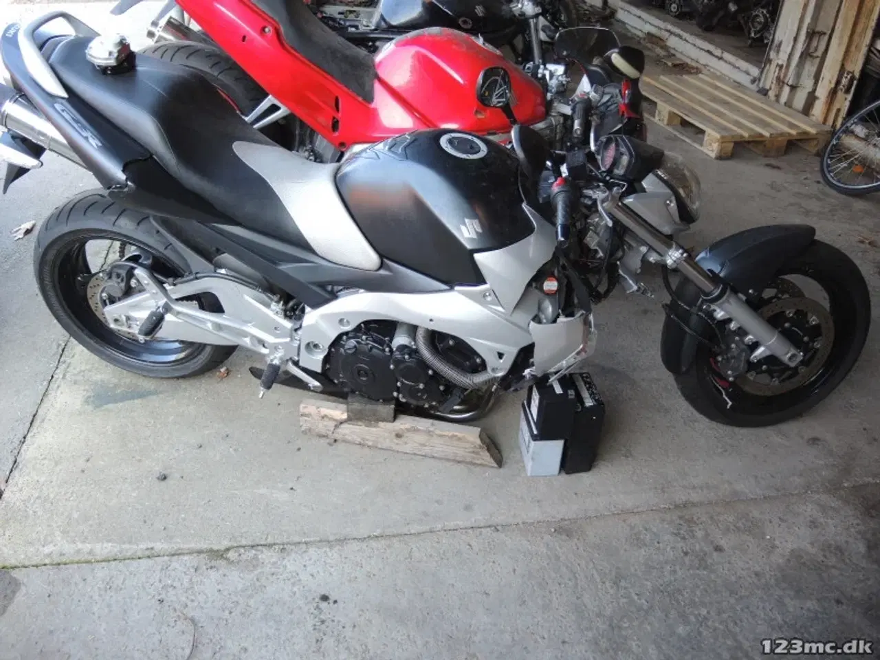 Billede 1 - Suzuki GSR600