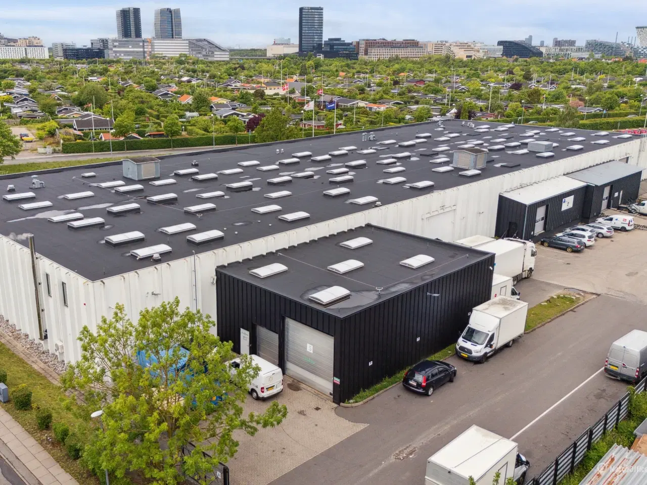 Billede 1 - Lille kontor til leje i Ørestad på 30 m² nær motorvej og metro