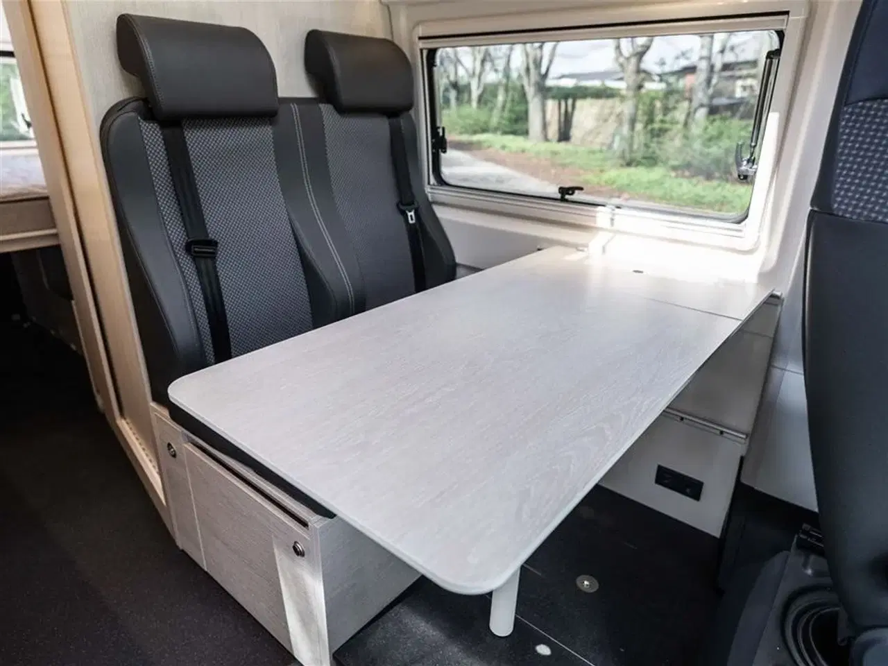 Billede 7 - 2026 - Tourne 6.0 Cruise Light Black   Tourne med essentielt udstyr