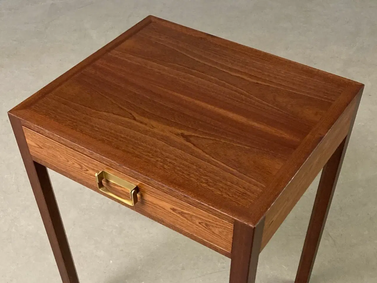 Billede 3 - Bernt Pedersen snedker bord - GRATIS LEVERING