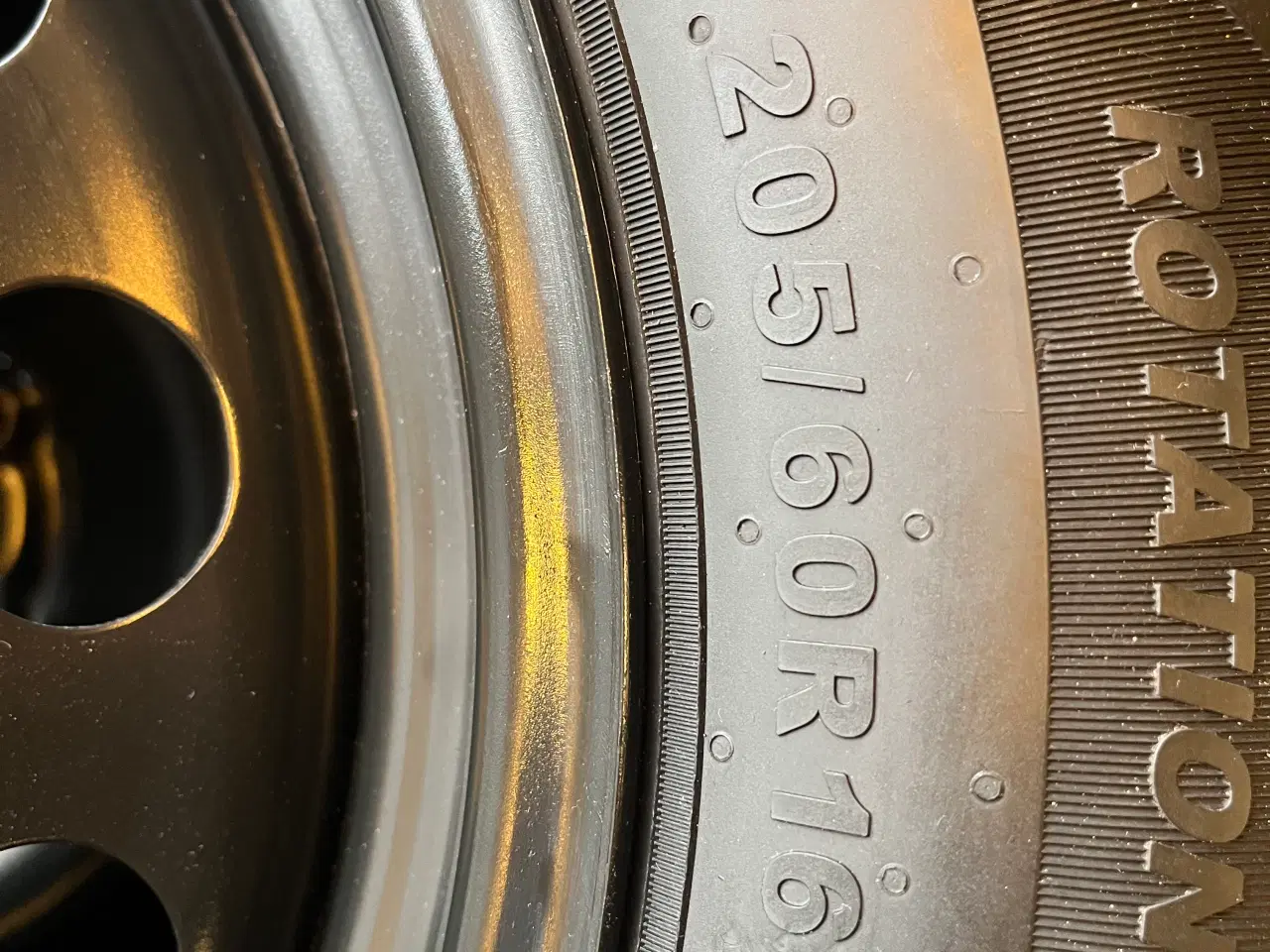 Billede 6 - Vinterhjul 205-60-16 VW.