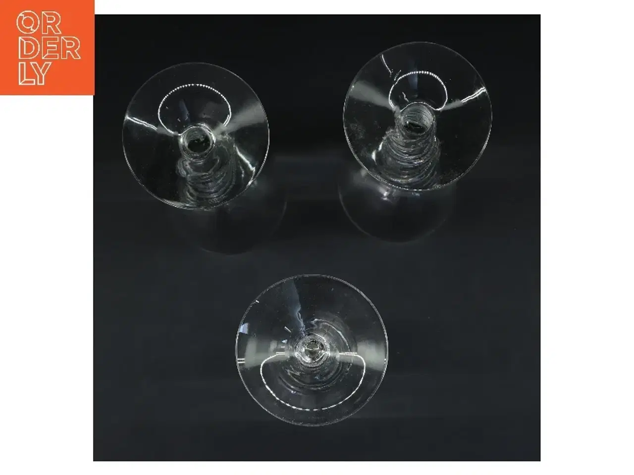 Billede 3 - 3 stk glas med snoet stilk (str. 3 stk Ø 9 cm længde 22 cm)