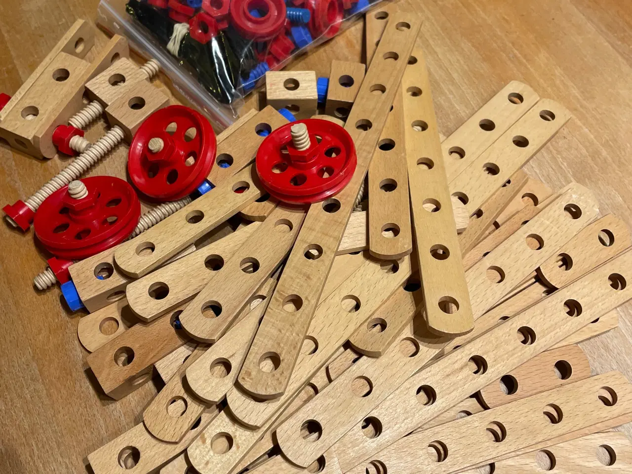 Billede 1 - Bilo toy