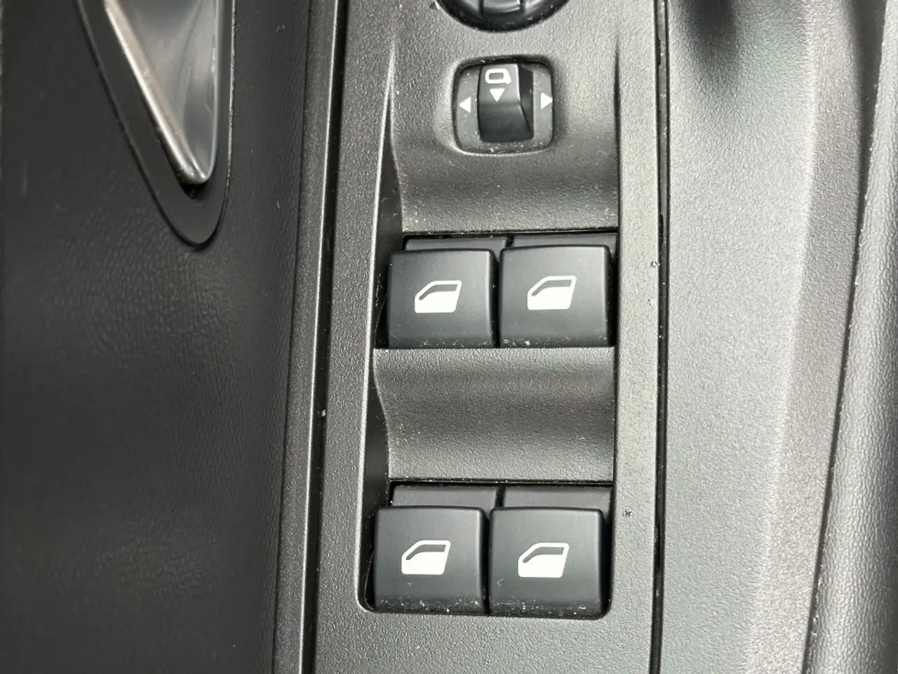 Billede 15 - Peugeot e-2008 50 Allure Pack