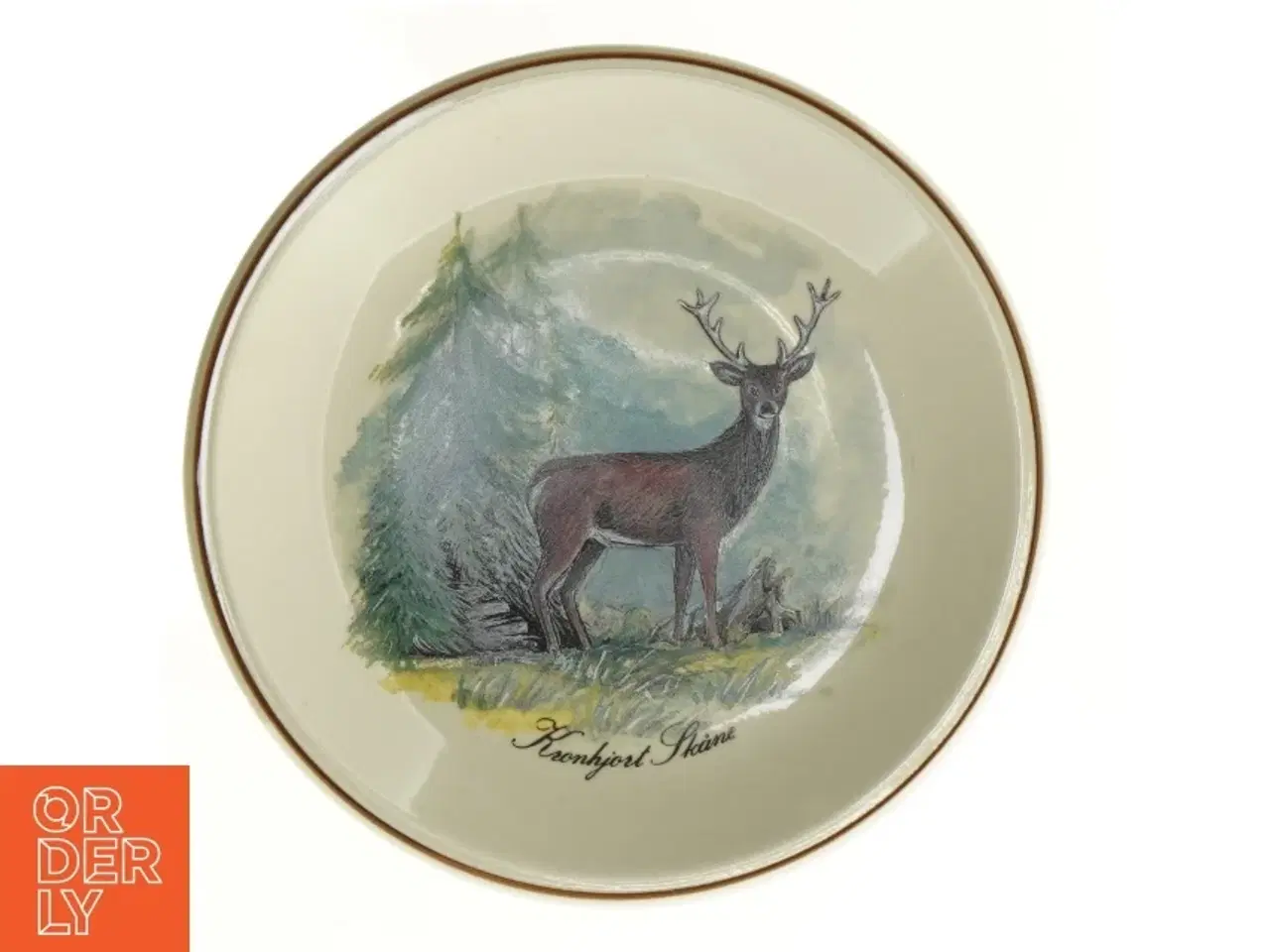 Billede 1 - Tallerken med hjorte motiv fra Annaburg (str. 19 x 19 cm)