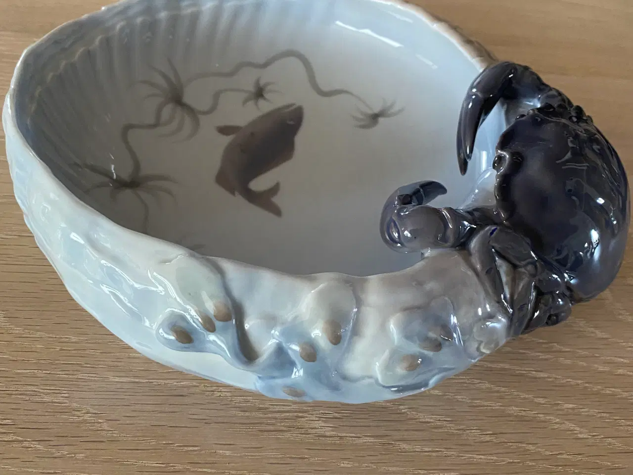 Billede 5 - Royal Copenhagen 2465 skål med krabbe