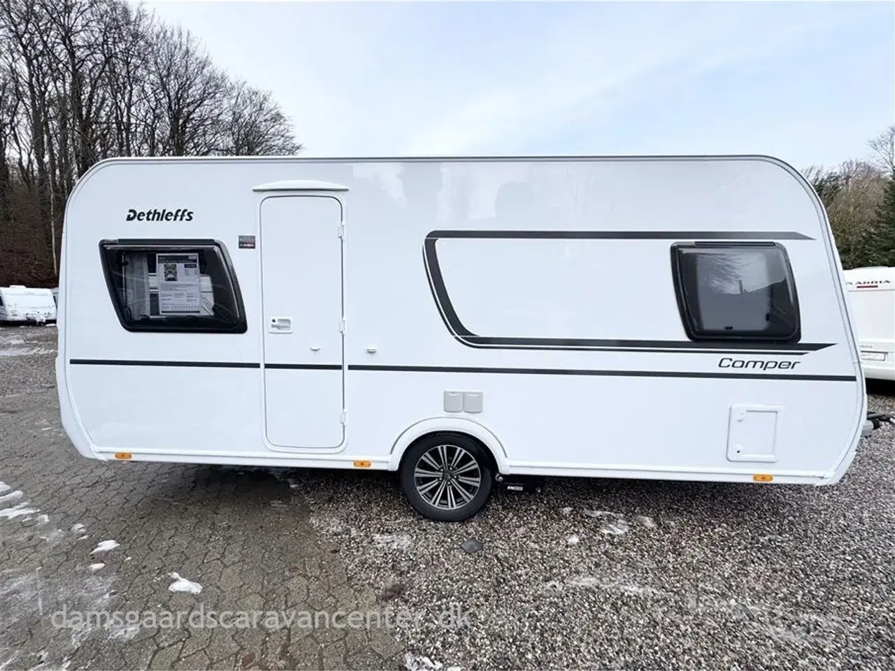 Billede 1 - 2022 - Dethleffs Camper 470 FR D-Line   Franskseng-Mover-Telt-Truma Combi 4E