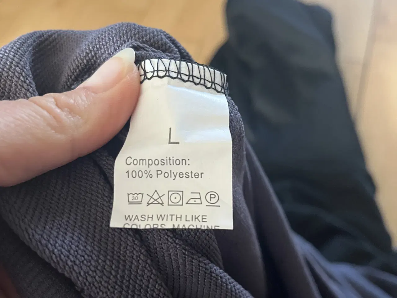 Billede 3 - Joggingsæt med hætte 