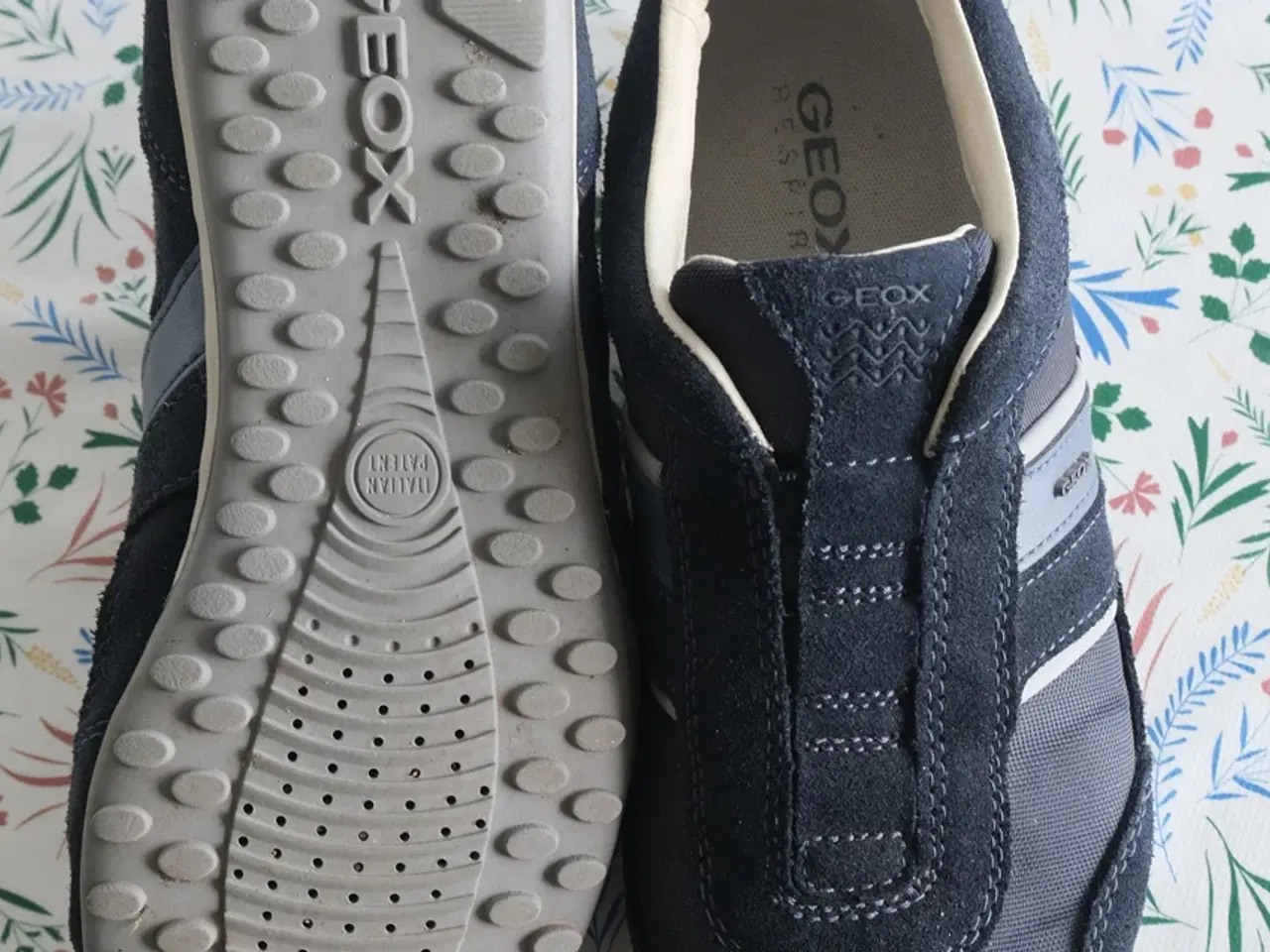 Billede 2 - Blå sneakers str 40