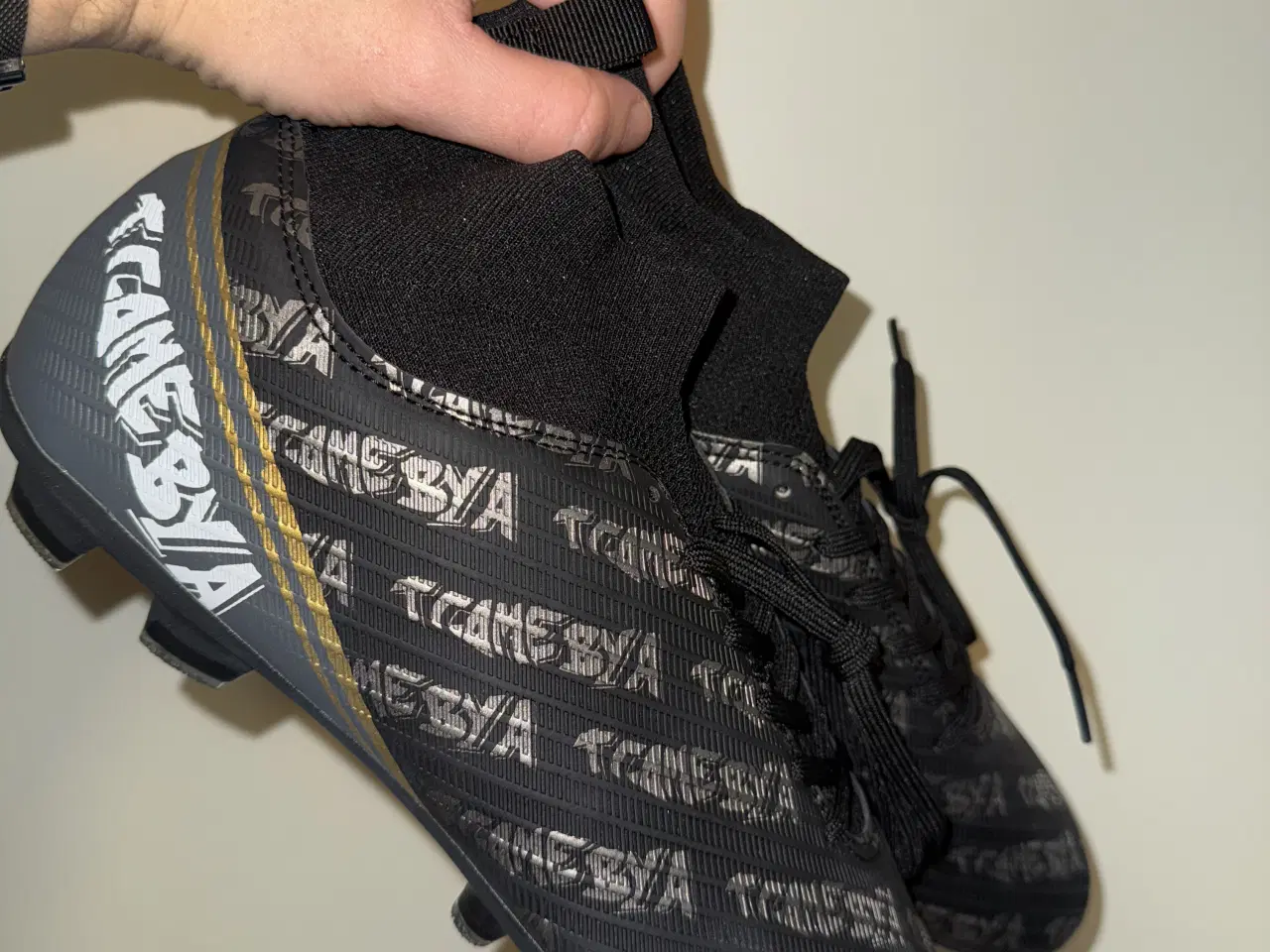 Billede 2 - Tcamebya fodboldstøvler