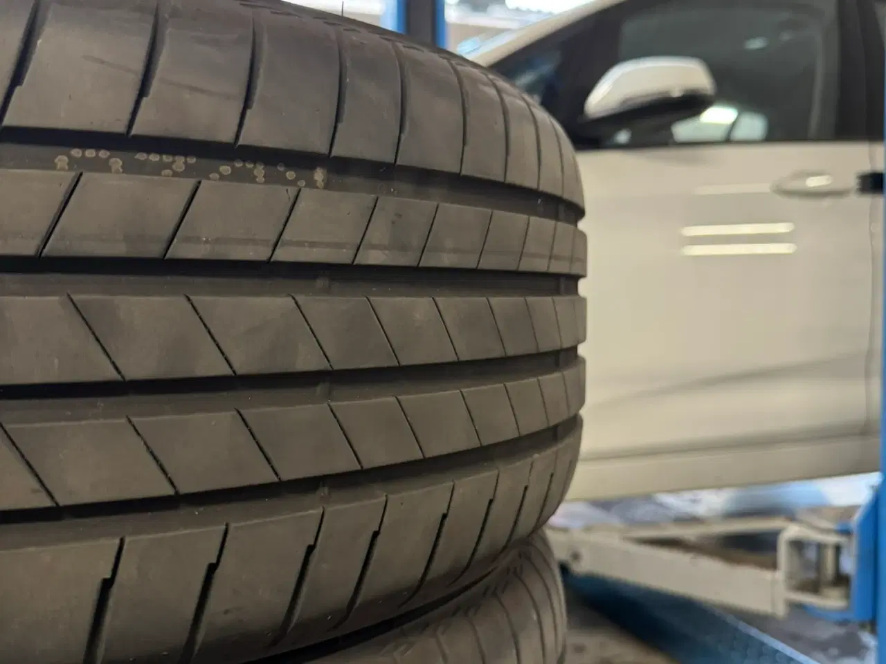 Billede 2 - Bridgestone Turanza EV005 235/45-18 Tesla Model 3