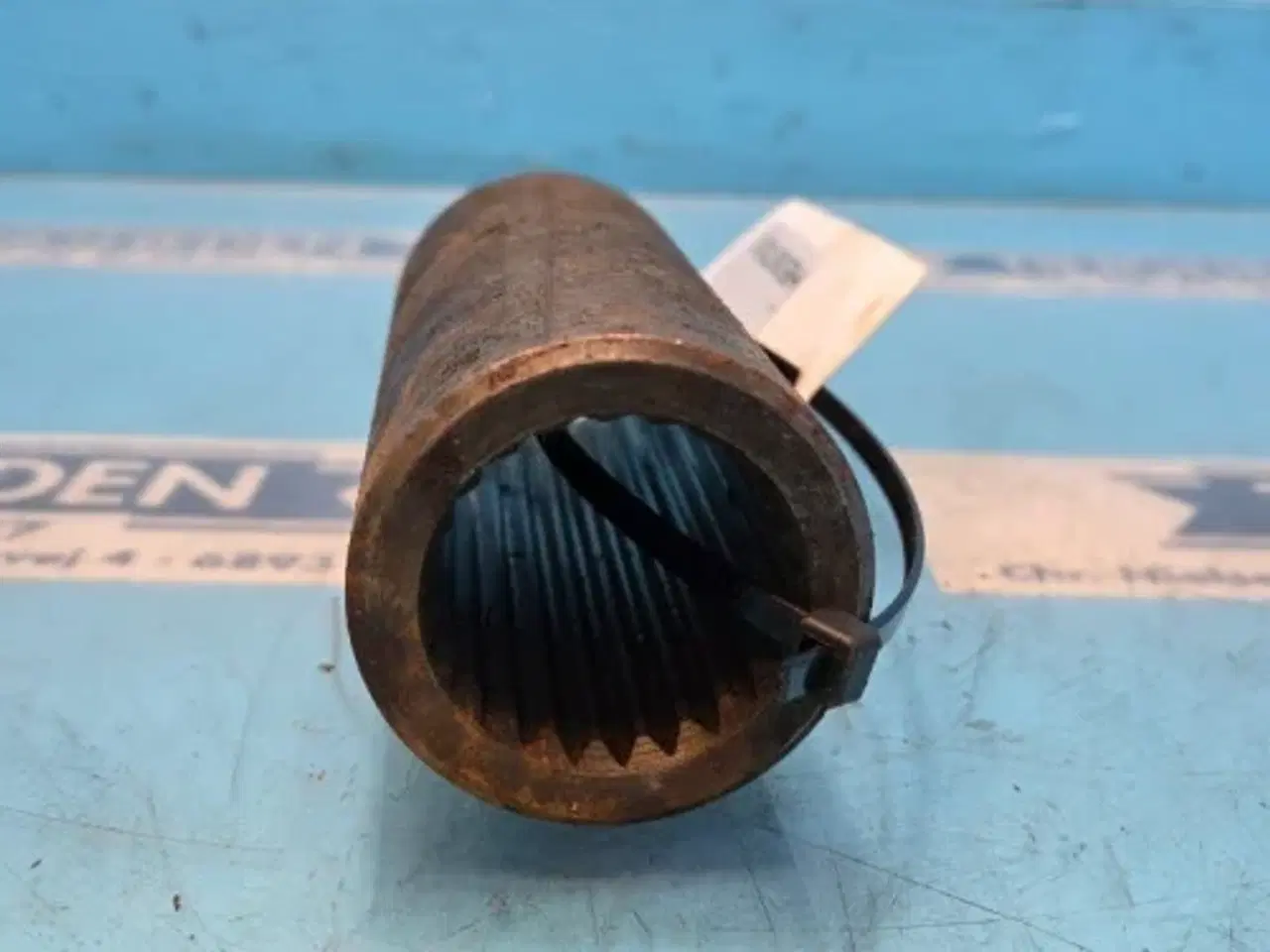 Billede 3 - Ford 8210 Muffe E0NN4684AA