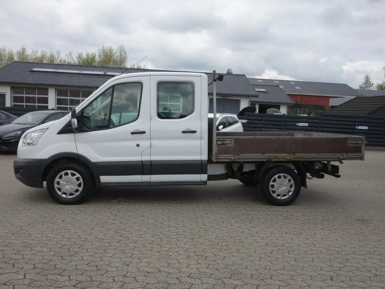 Billede 3 - Ford Transit 350 L2 Chassis 2,0 TDCi 130 Db.Kab Trend RWD
