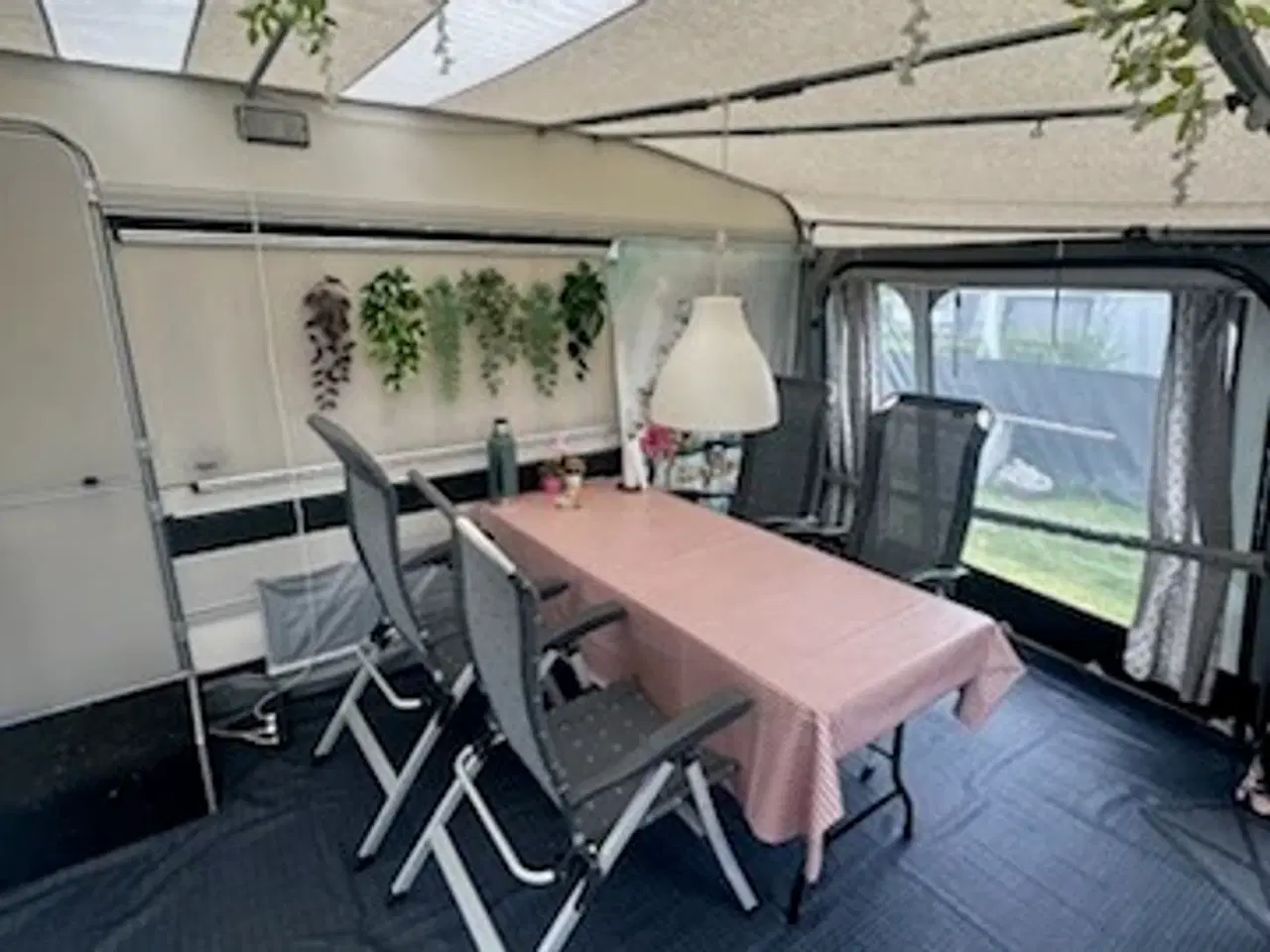 Billede 8 - Hobby Campingvogn med Penta fortelt