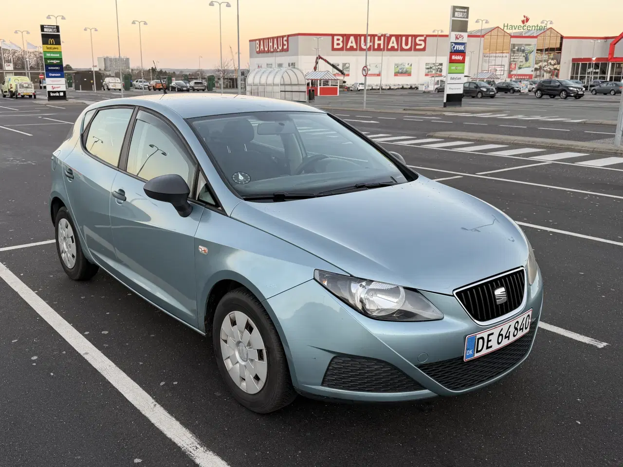 Billede 2 - Evt. bytte. Økonomisk Seat med lavt km tal. 