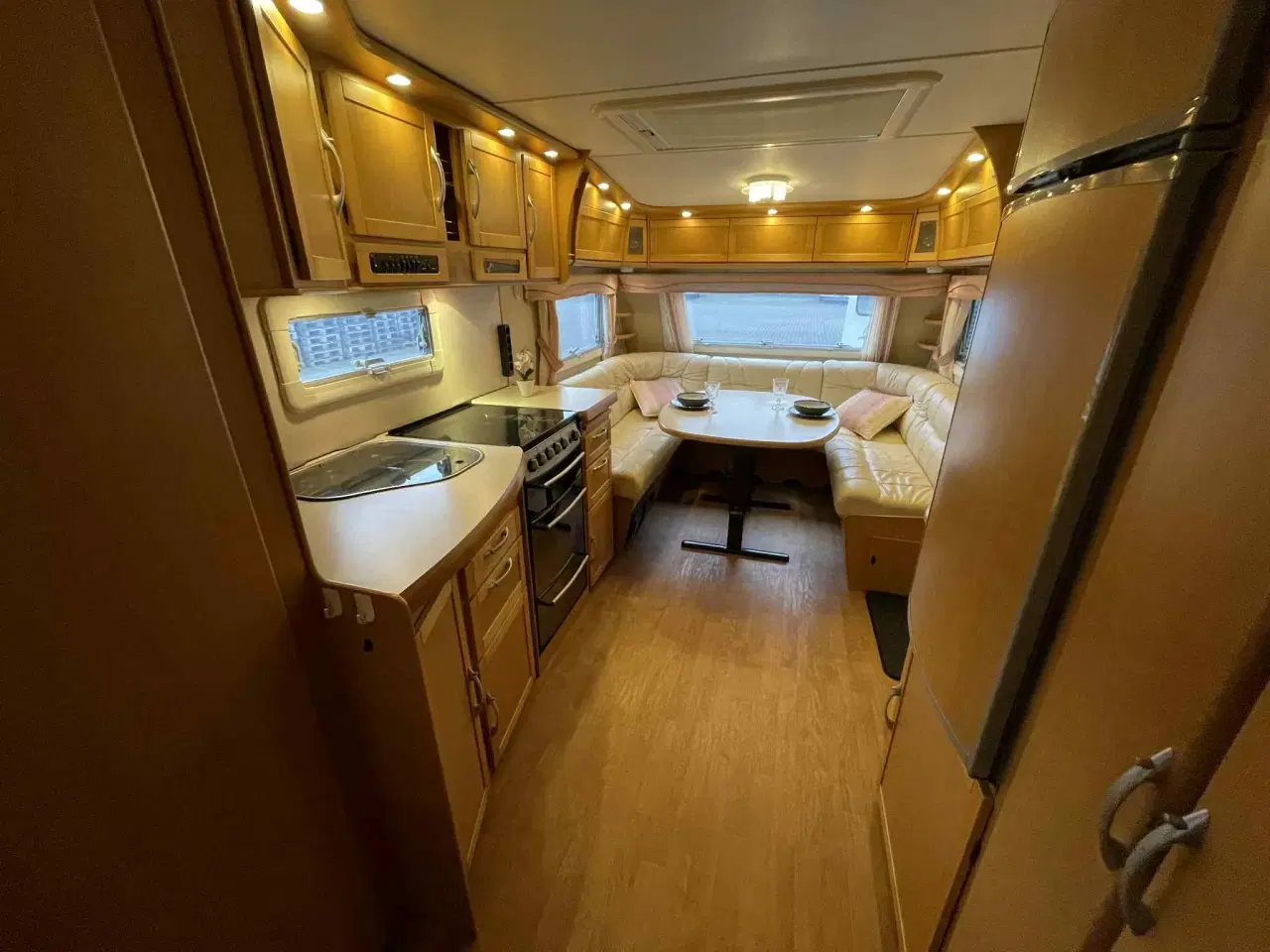 Billede 6 - 2010 - Kabe Royal 610