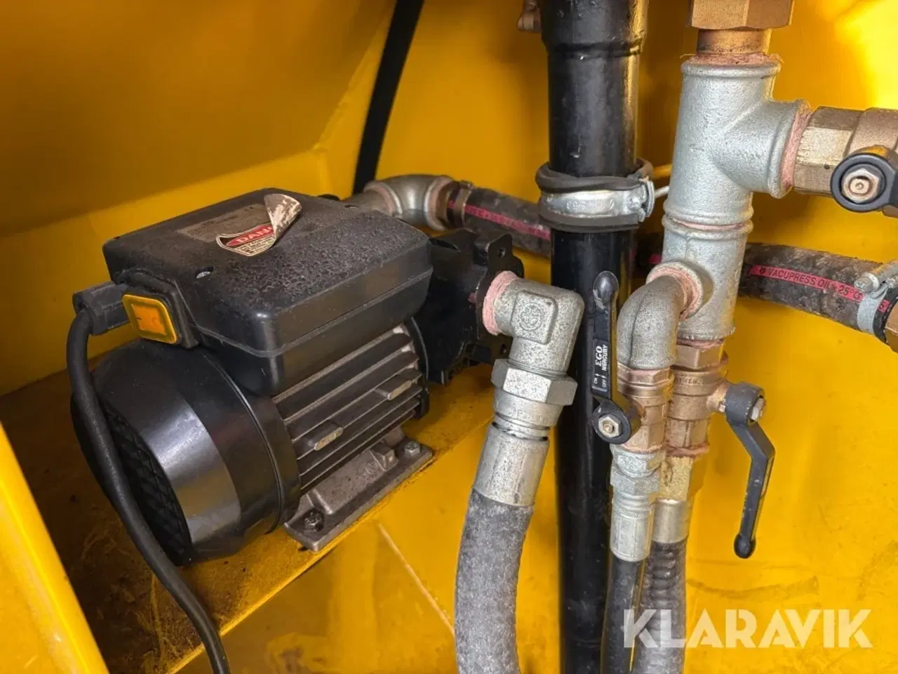 Billede 9 - Dieseltank 1500 liter med pumpe