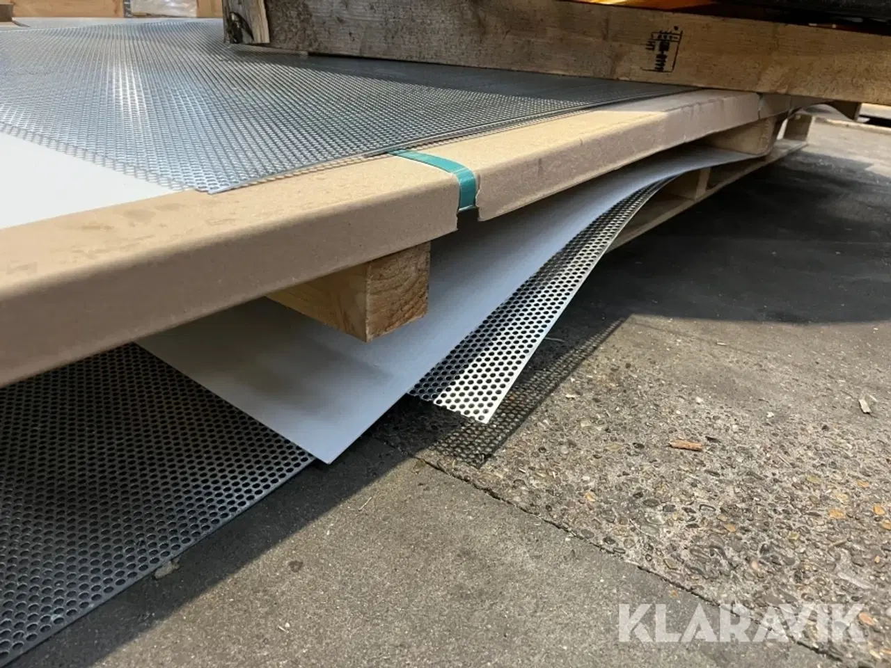 Billede 8 - Jordvarmeslanger, plader og øvrigt