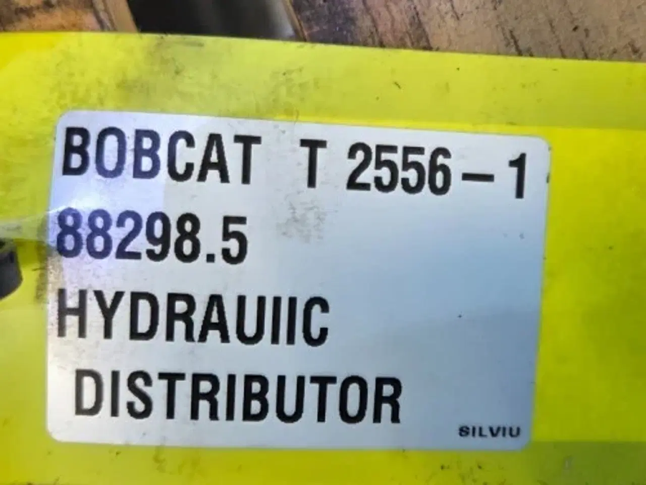Billede 8 - Bobcat T2556 Hydraulikventil 88298.5