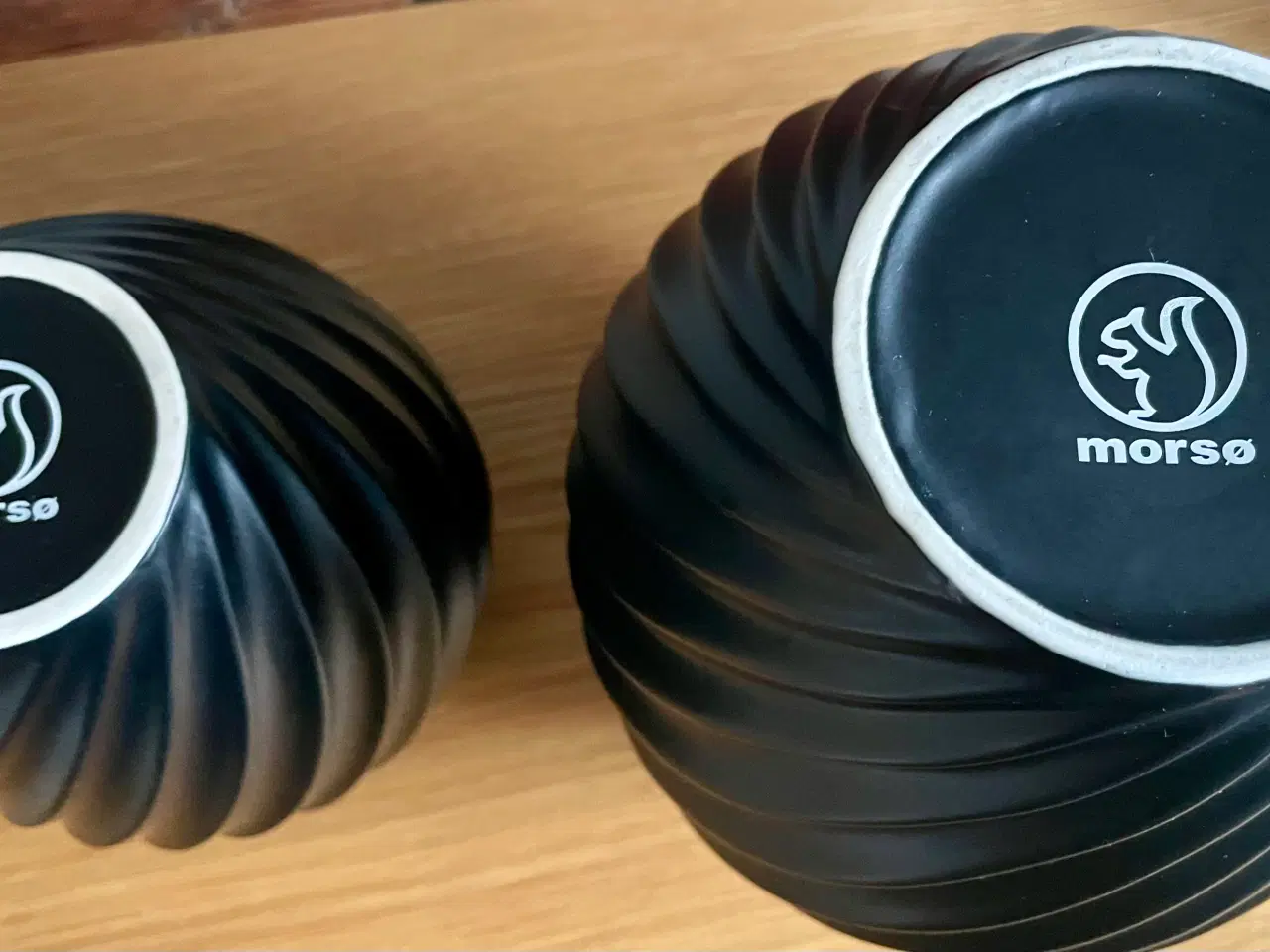 Billede 5 - Morsø vaser 18 + 21cm. Sort