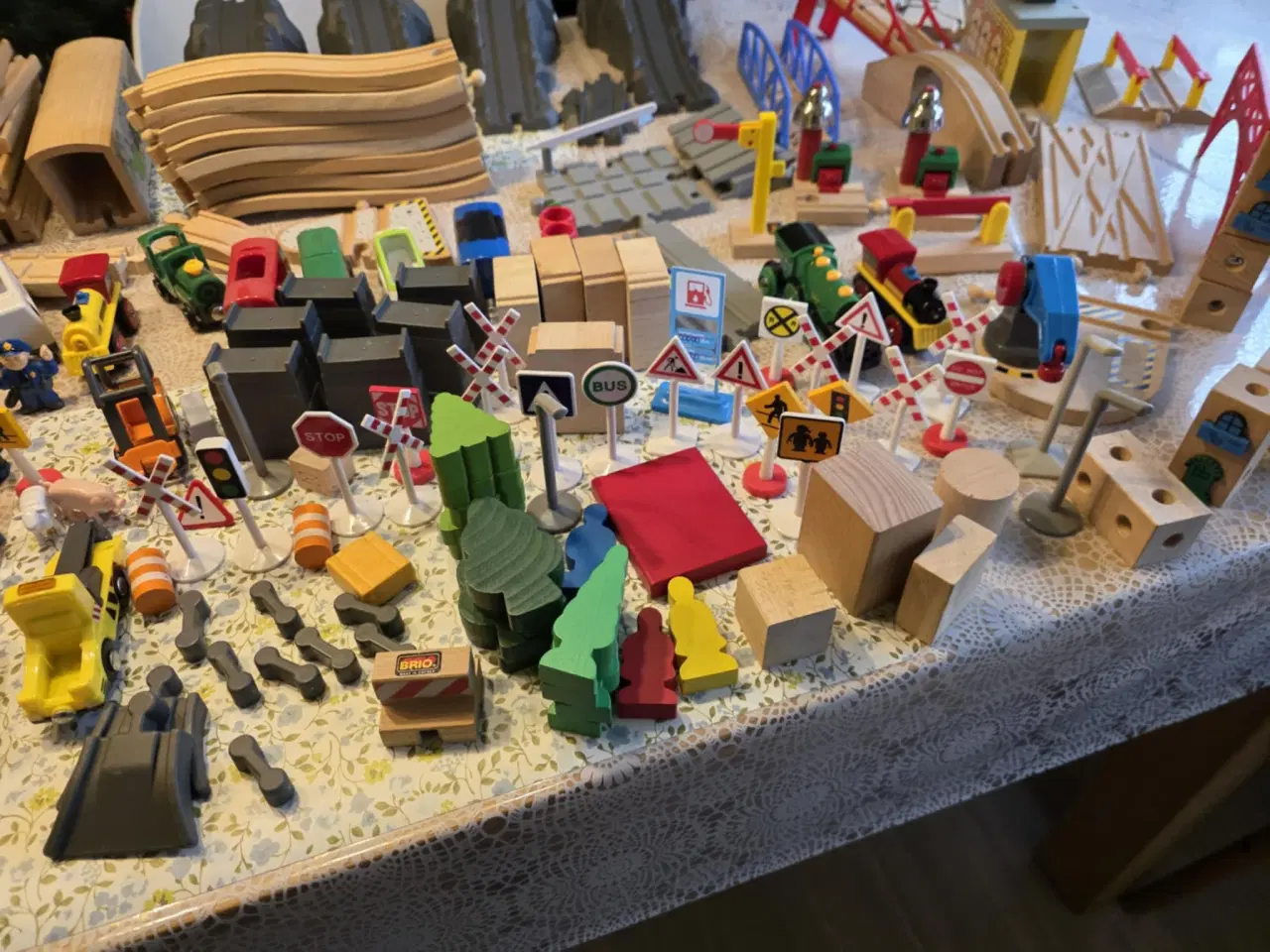 Billede 10 - KÆMPE BRIO TOGBANESAMLING - Masser af skinner, bro