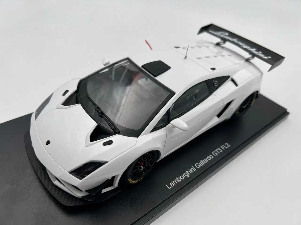 Billede 5 - 2012 Lamborghini Gallardo GT3 - AUTOart - 1:18