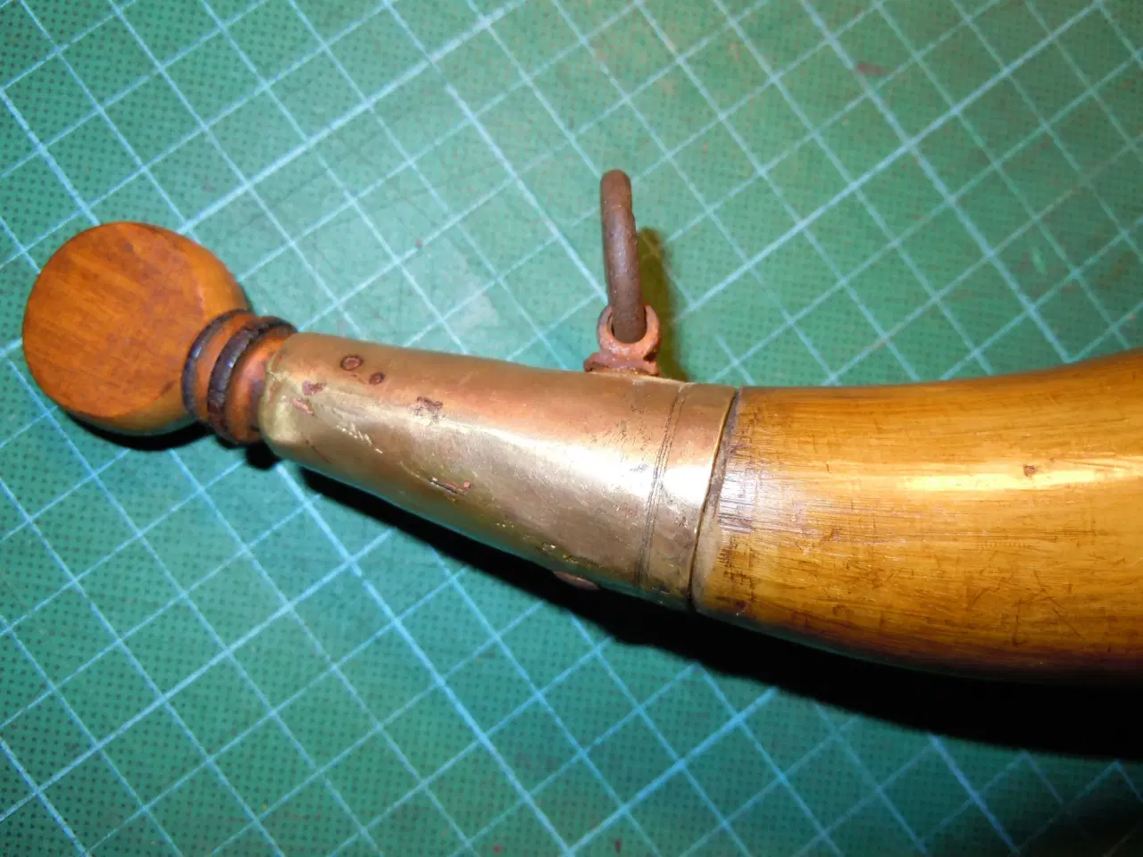 Billede 3 - Krudthorn til fængkrudt til kanoner.