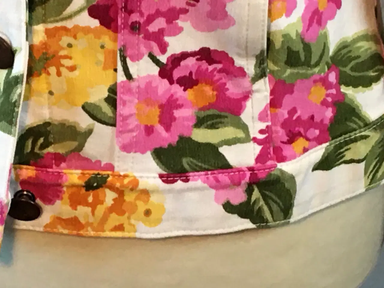 Billede 3 - Sand Copenhagen, blomstret jakke, str 36