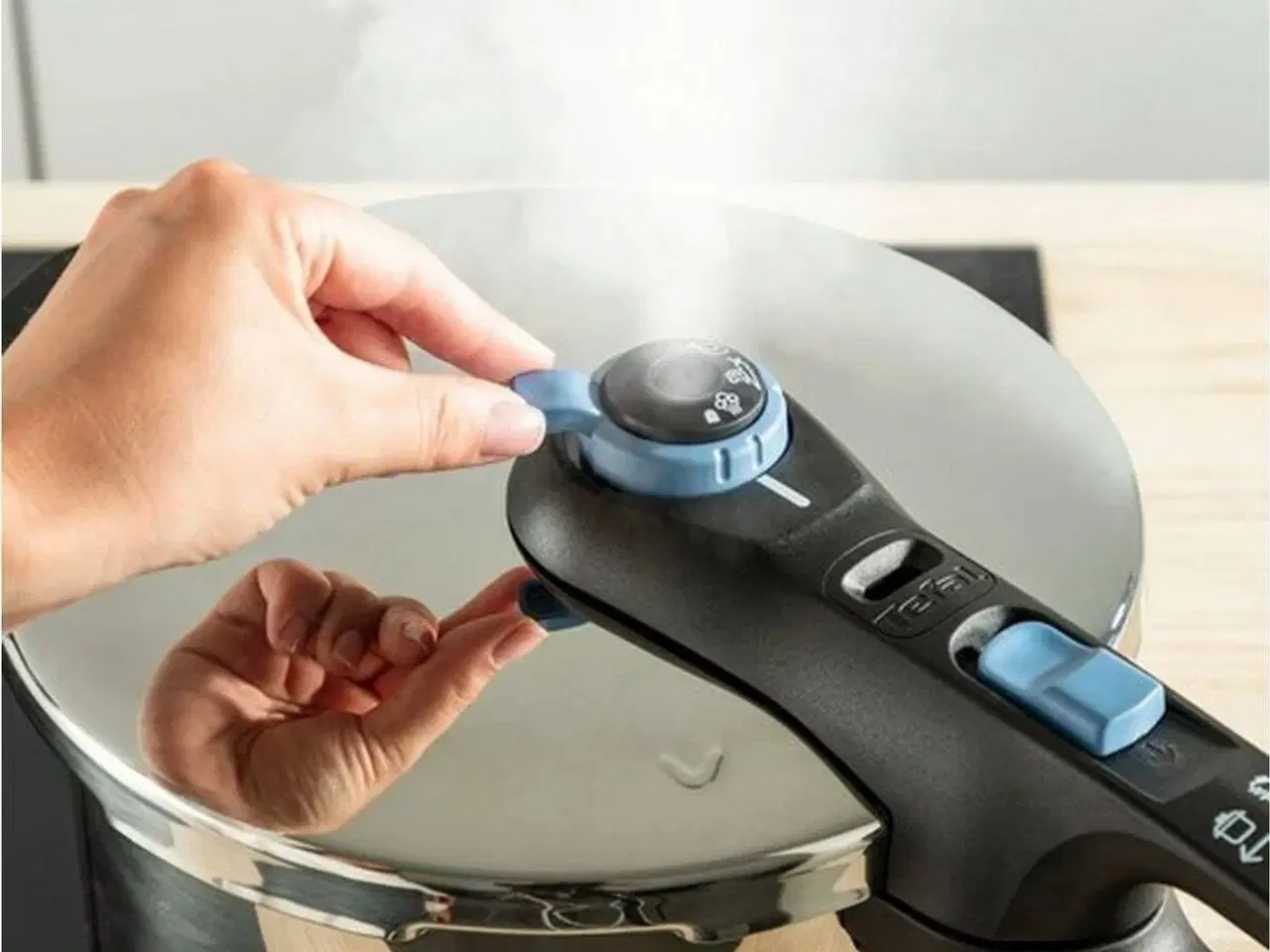 Billede 16 - Trykkoger Tefal P2584301 rustfrit stål - 4 og 6 l sæt