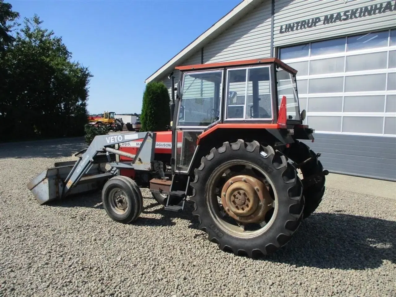 Billede 9 - Massey Ferguson 265 Med nye dæk og frontlæsser