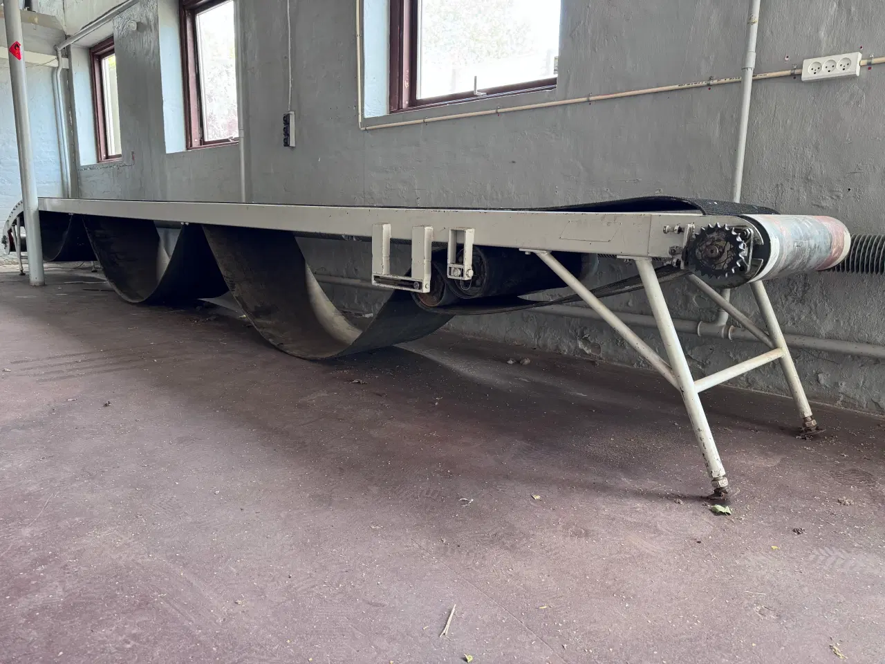 Billede 4 - Transportbånd – 8 meter langt med gummibånd