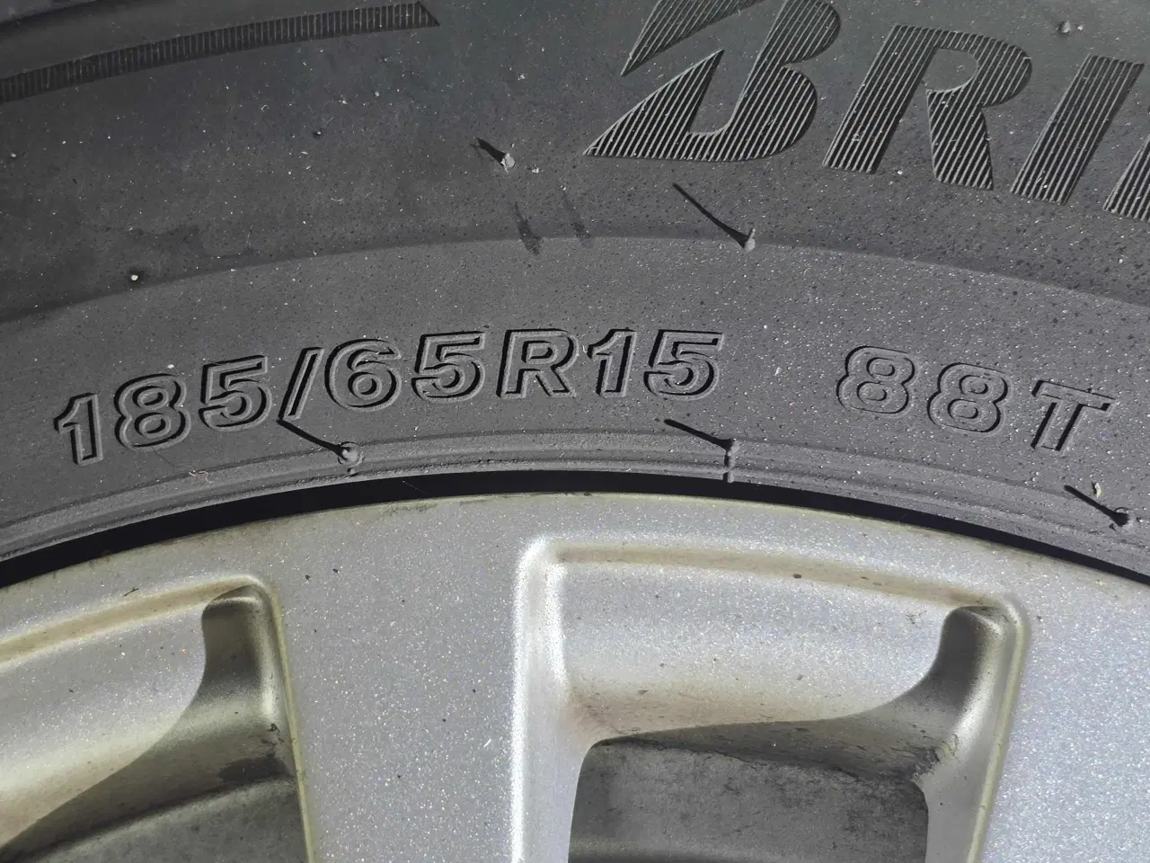 Billede 2 - Sommerdæk på alufælge