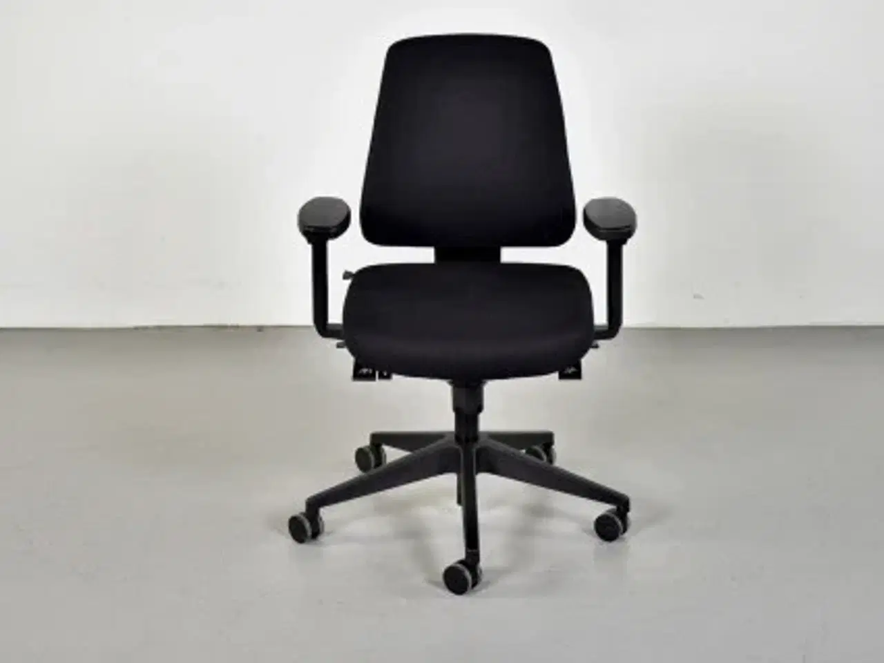 Billede 1 - Ventus danmark office 3 kontorstol med armlæn