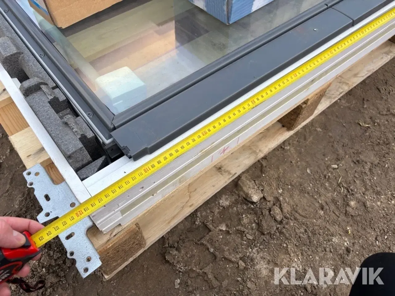 Billede 12 - Ovenlysvinduer (komplet) Velux Fuld åbning + 2 lysning med elmotor